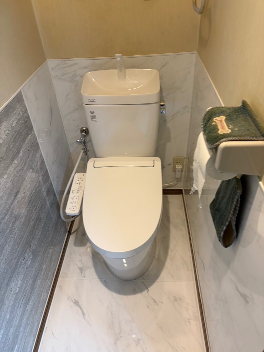 東大阪市 O様邸 １Ｆ２Ｆトイレ入れ替え